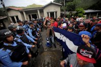 Estas son las 3 claves para comprender la migración masiva de hondureños