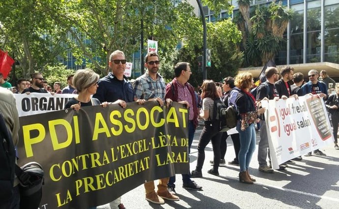 Imagen de archivo de una protesta de profesores asociados 