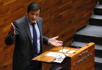 Javier Fernández defiende el sistema fiscal asturiano frente a las críticas del PP