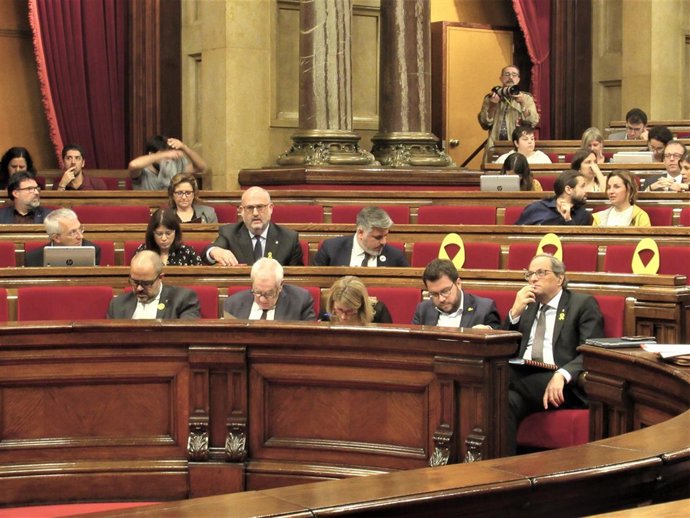 Pleno del Parlament: bancada del Govern       
