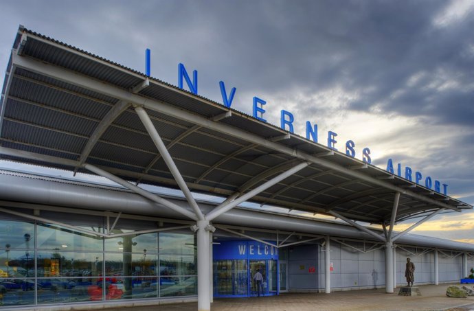 Aeropuerto Internacional de Inverness (Escocia)