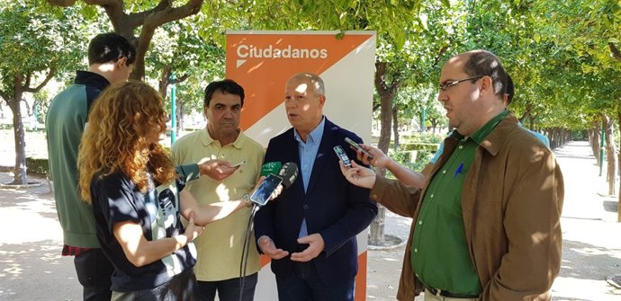 Javier Imbroda, hoy ante los medios