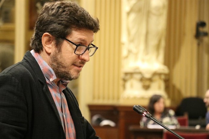 El diputado de Podemos, Alberto Jarabo, en el Parlament