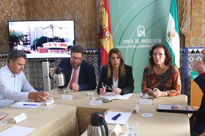 Díaz en su reunión en Almería con el comité de empresa de Cemex