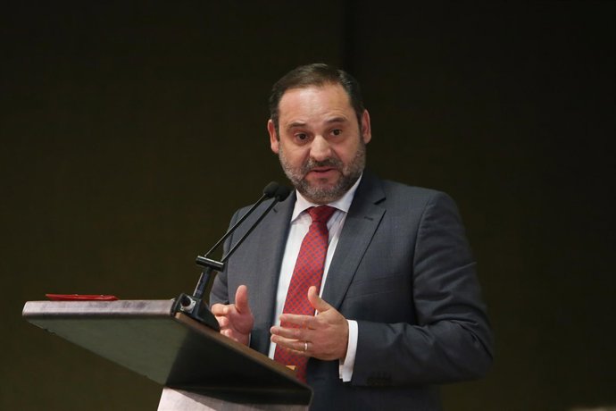 El ministre de Foment, José Luis Ábalos