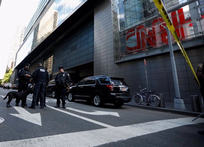 Dispositivo de seguridad en la sede de CNN en Nueva York