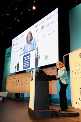 Nadia Calviño en un congreso en Palma