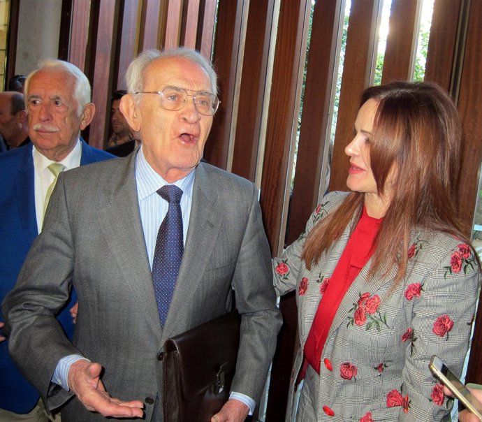 Salamanca.- Sánchez-Terán junto a Clemente                               