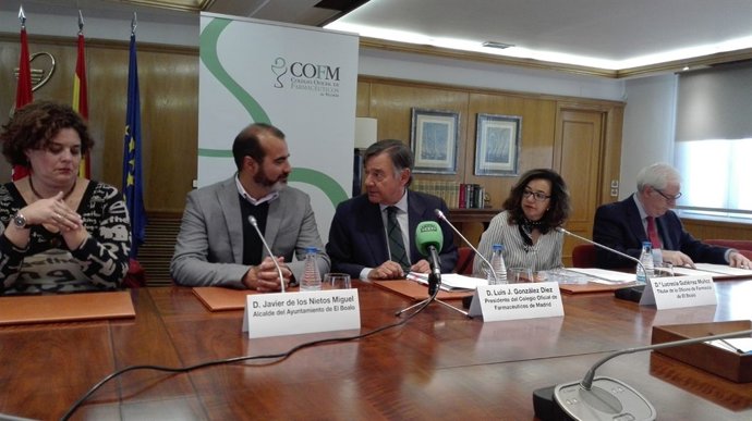 Rueda de prensa en el COFM por la farmacia de El Boalo