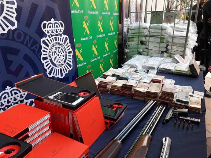 Droga incautada cocaina bananas málaga criminal trafico drogas