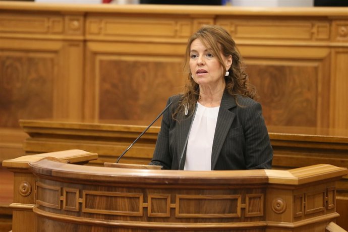 Aurelia Sánchez, consejera de Bienestar Social en pleno Cortes