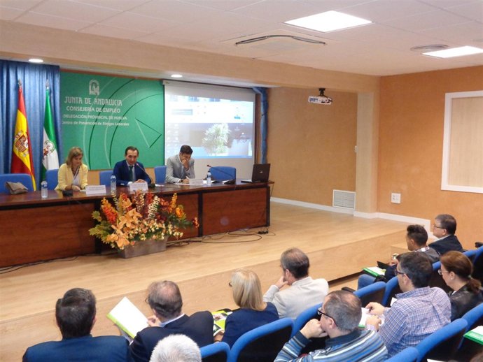 El delegado de Conocimiento y Empleo en Huelva, Manuel Ceada.