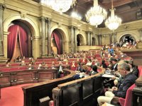 El Parlament insta al Govern a eliminar todos los barracones en cuatro años