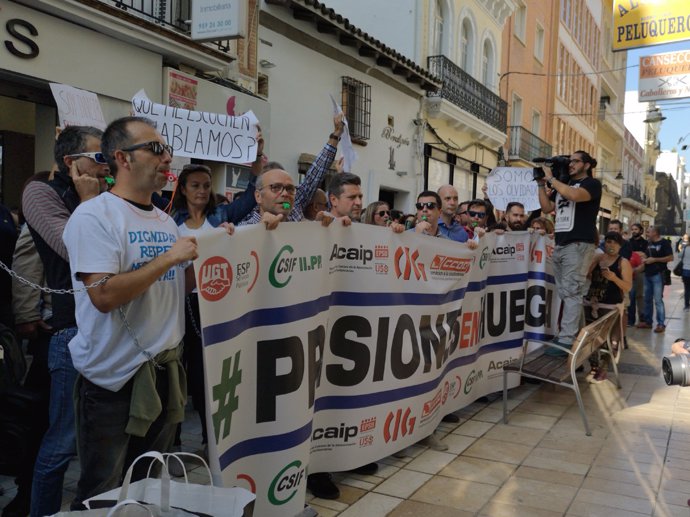 Protesta de funcionarios de prisiones en Huelva