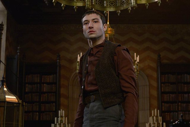 Ezra Miller en Animales Fantásticos: Los crímenes de Grindelwald