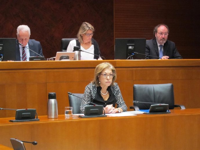 Pilar Ventura ha comparecido este viernes en comisión en las Cortes