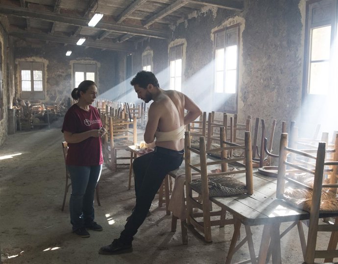 Escena de 'El desentierro' de Leonardo Sbaraglia