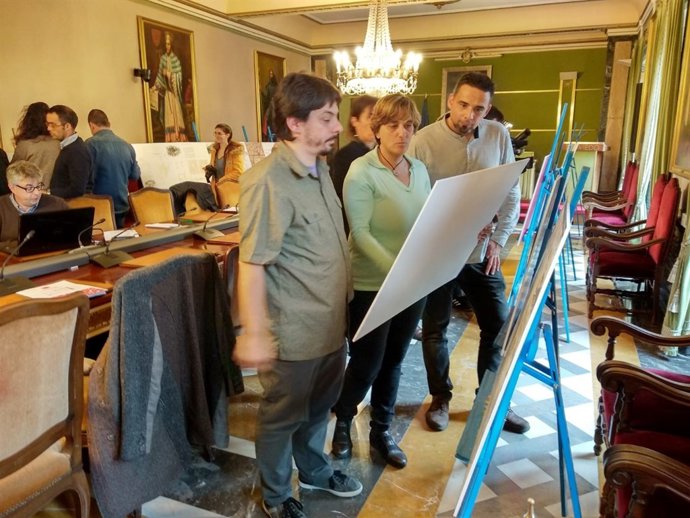 Los concejales Ignacio Fernández del Páramo, Ana Rivas e Iván Álvarez