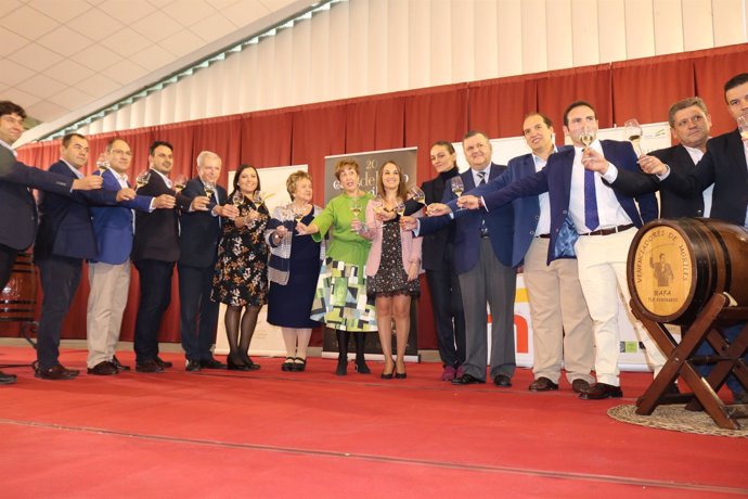 Autoridades en la inauguración de la XX Cata del Vino de Moriles