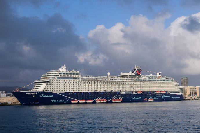 El Mein Schiff 1 en Las Palmas de Gran Canaria