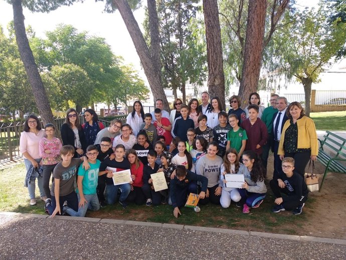 Entrega de diplomas a los alumnos del 'Carlos III' de Guarromán