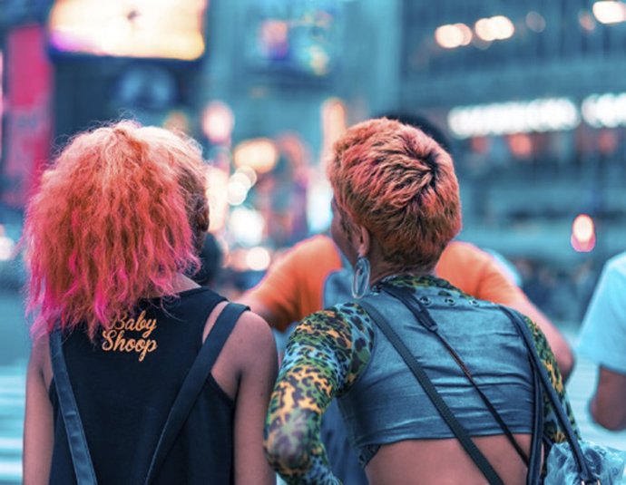 Jóvenes, viaje, millennials