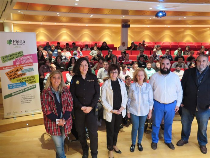                   Plena Inclusión Encuentro 1             