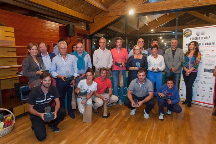 Ganadores del Trofeo de Golf benéfico de Niños contra el Cáncer 