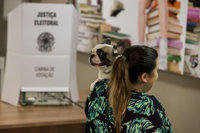 Enérgica movilización entre los votantes durante la mañana de comicios en Brasil