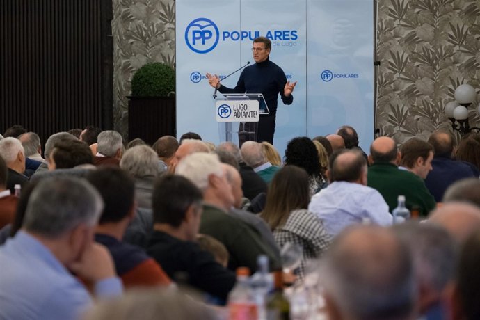 Feijóo en la comida mitin del PP de Lugo