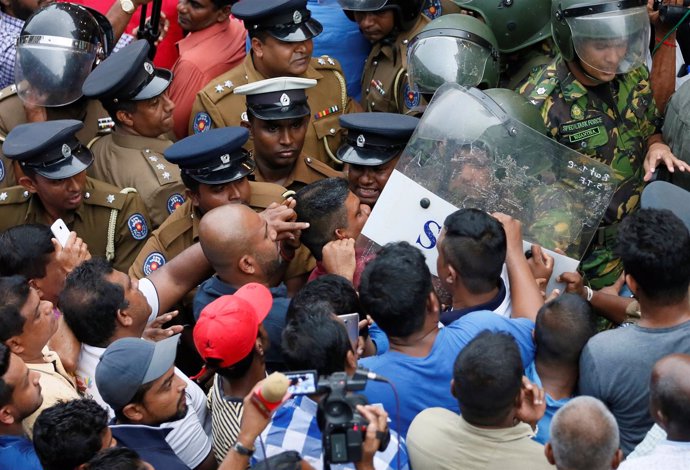Enfrentamientos en Colombo (Sri Lanka)