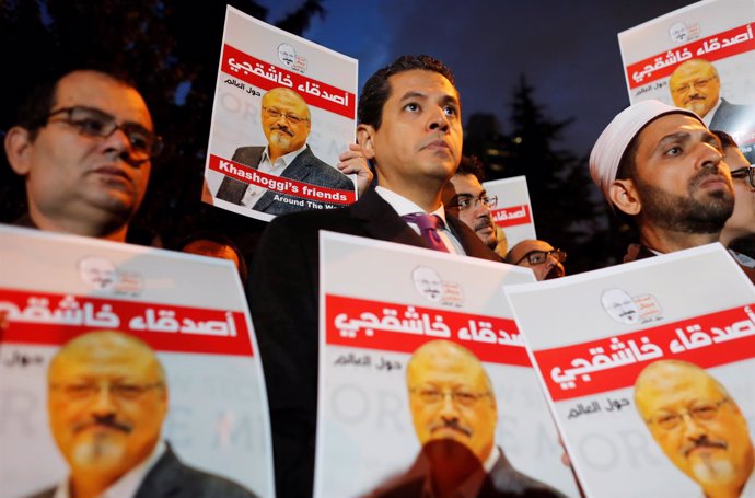 Vigilia ante el consulado de Arabia Saudí en Estambul por asesinato de Jashogi