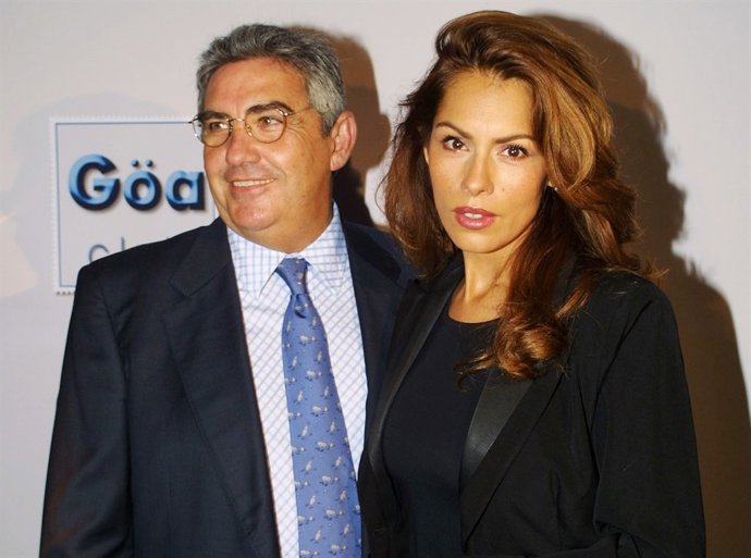 Cris Lozano y Jacqueline de la Vega