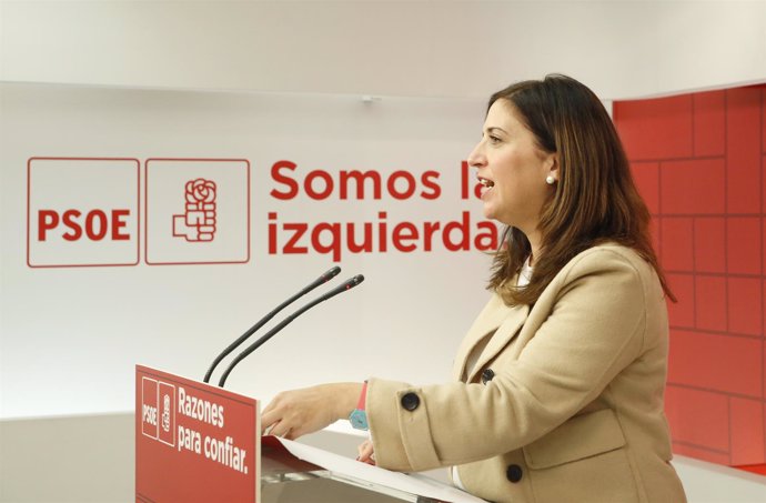 La diputada del PSOE Esther Peña