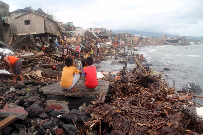Conseqüències del tifó Melor a les Filipines