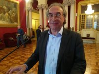 El Govern "acata" aunque no "comparte" la obligación de ofertar Religión en primero y segundo de Bachillerato