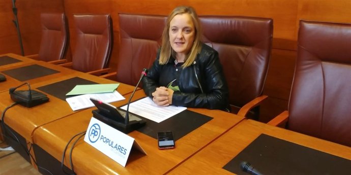 Isabel Urrutia, diputada del PP