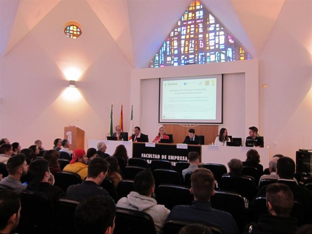 Presentación del informe GUESS                               