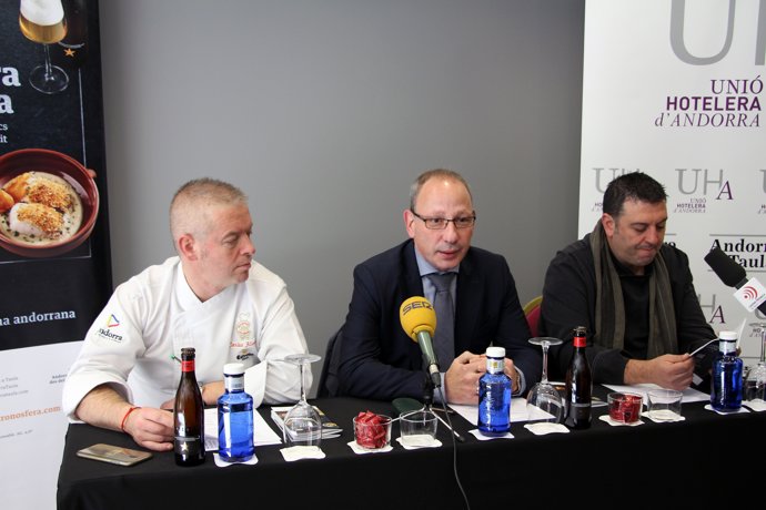 Carles Flinch (chef) Carles Ramos (UHA) Roger Biosca (hotel Isard, Andorra)