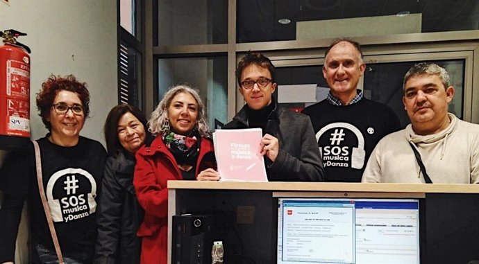 Firmas de apoyo a las escuelas de música