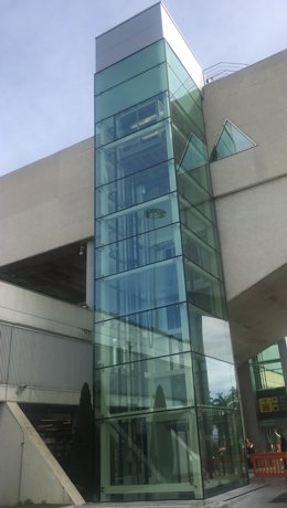 Los nuevos ascensores panorámicos en el Aeropuerto de Palma