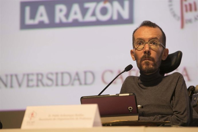 Pablo Echenique participa en la Escuela de Otoño de la Universidad Católica de Á