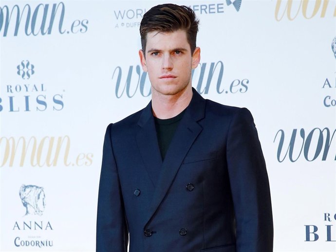 Miguel Bernardeu, de Aitana: "Es solo una amiga"