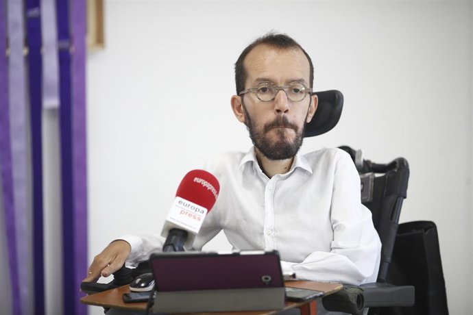 Entrevista de Europa Press a al secretario de Organización de Podemos y secretar
