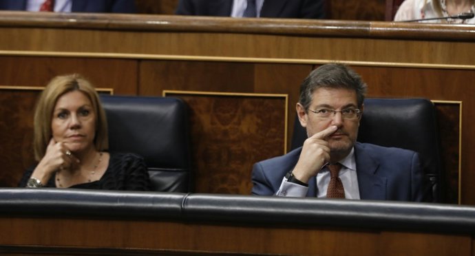  María Dolores De Cospedal Y Rafael Catalá, En El Pleno Del Congreso