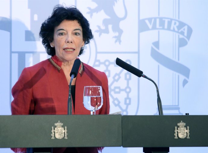 Rueda de prensa de la ministra Isabel Celá tras el Consejo de Ministros celebrad