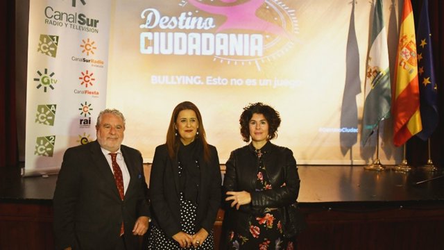 Joaquín Durán y Sonia Gaya, en la presentación de la serie documental
