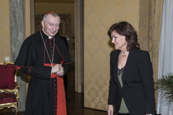 Carmen Calvo i Pietro Parolin es reuneixen en el Vaticà