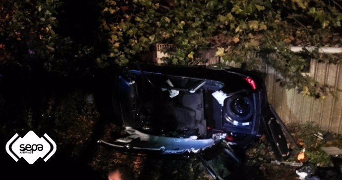 Accidente con tres heridos en Langreo