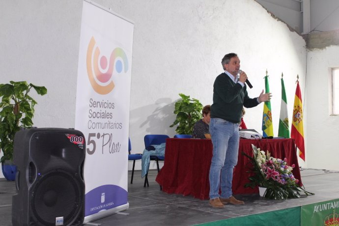 Vicepresidente de Diputación en Encuentro de Cuidadores de Río Nacimiento